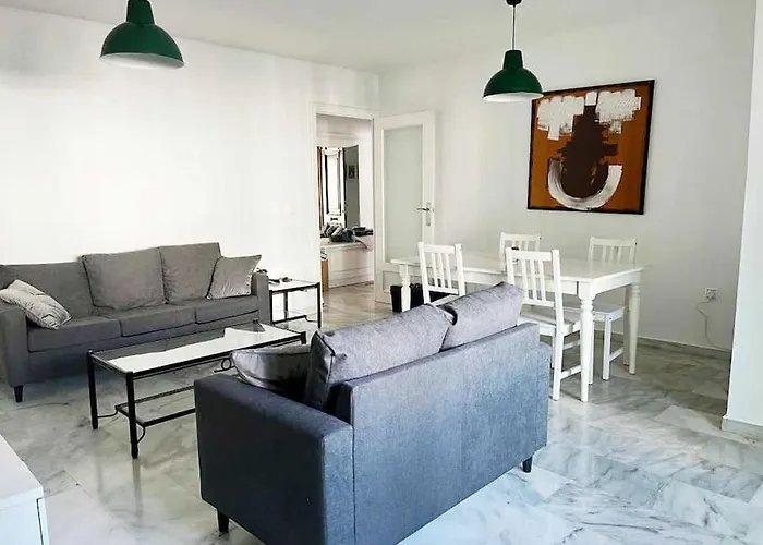 En Marbella إِستيبونا