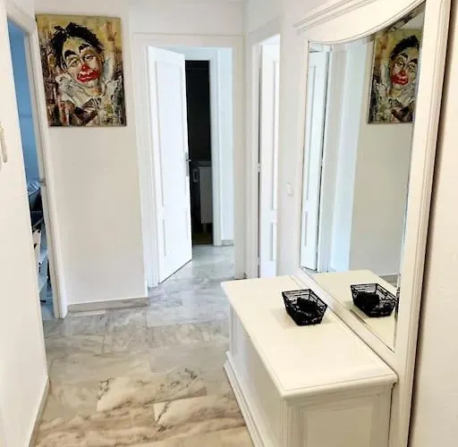 En Marbella * إِستيبونا