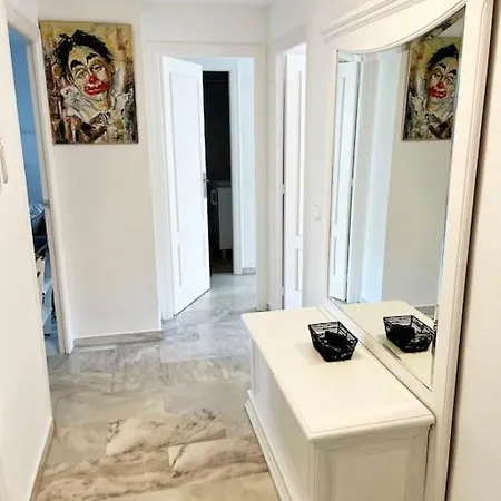 En Marbella * Estepona